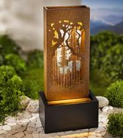 Led kovová fontána les